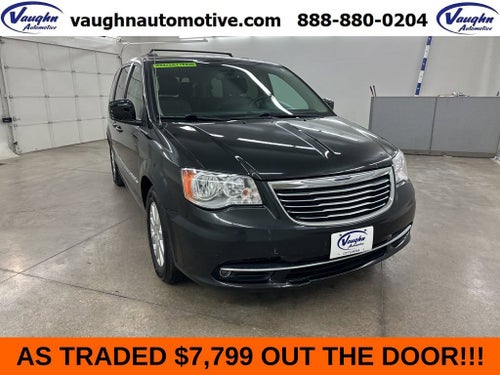 2016 Chrysler Town & Country Touring