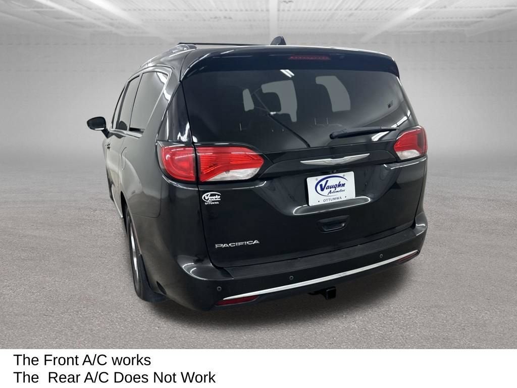 2017 Chrysler Pacifica Touring-L Plus