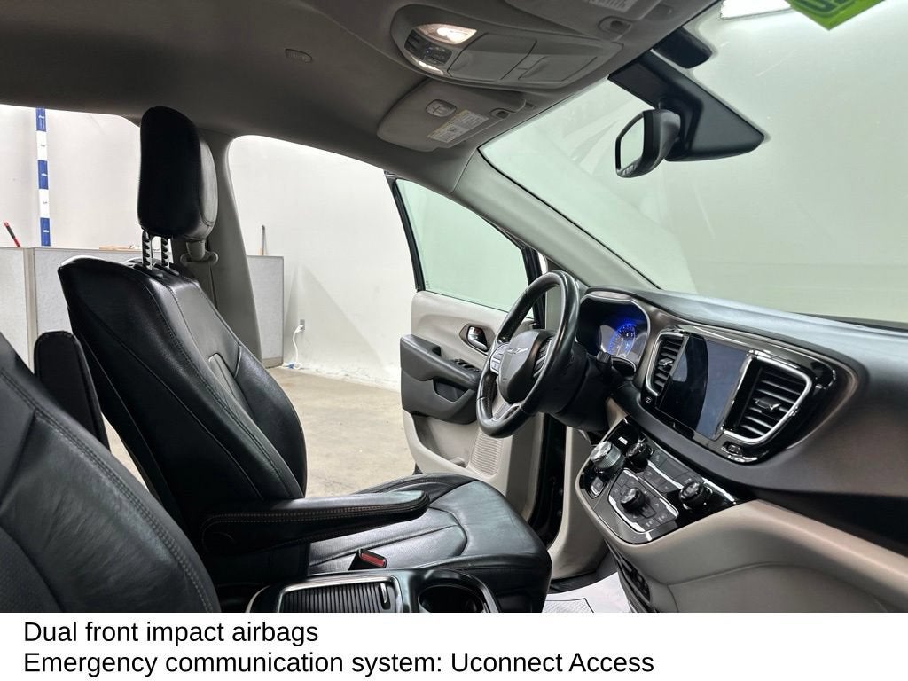 2017 Chrysler Pacifica Touring-L Plus
