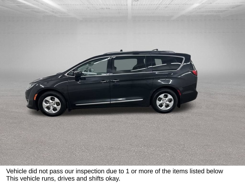 2017 Chrysler Pacifica Touring-L Plus
