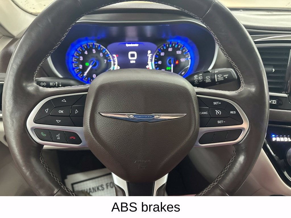 2017 Chrysler Pacifica Touring-L Plus