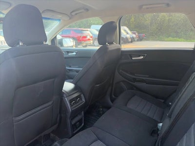2018 Ford Edge SE