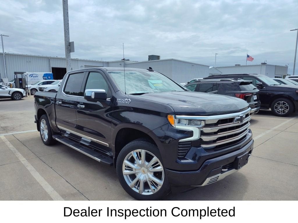 2022 Chevrolet Silverado 1500 High Country