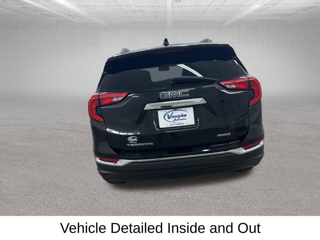 2021 GMC Terrain SLT