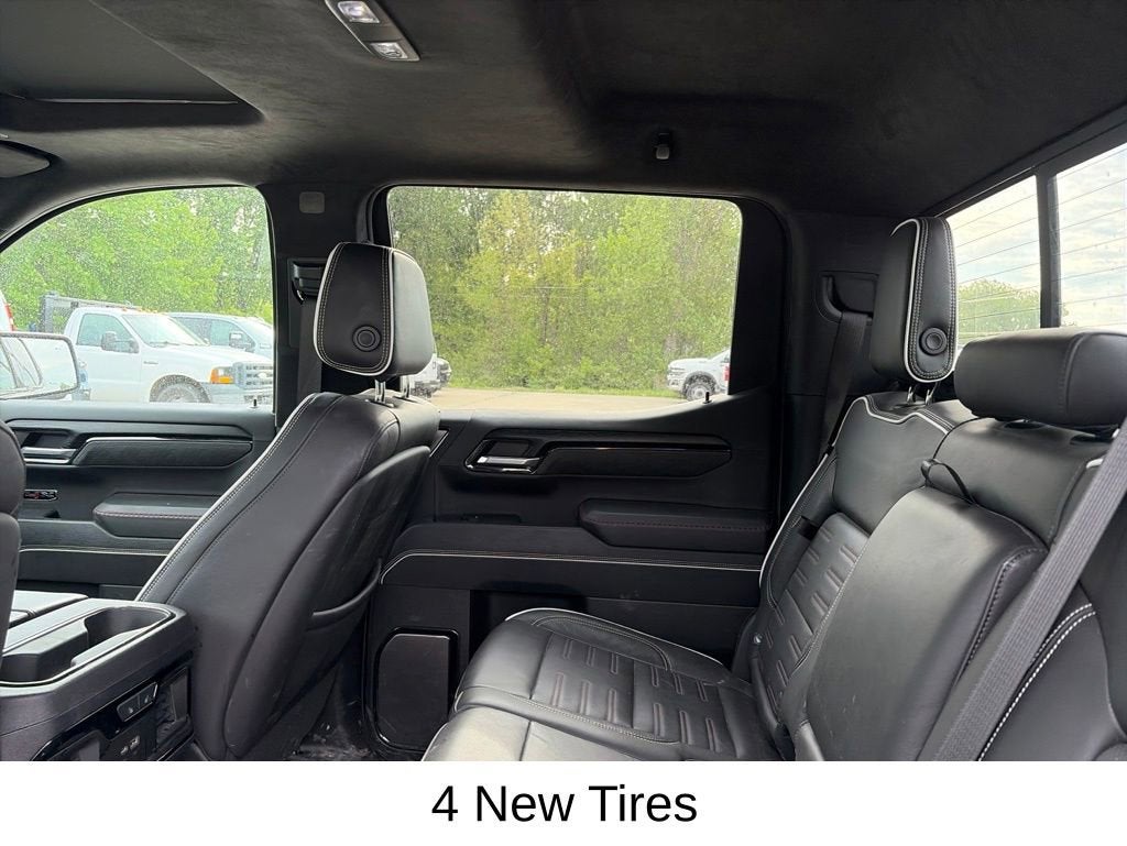 2024 GMC Sierra 1500 AT4X