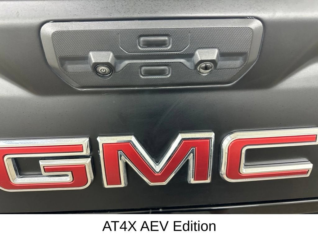 2023 GMC Sierra 1500 AT4X