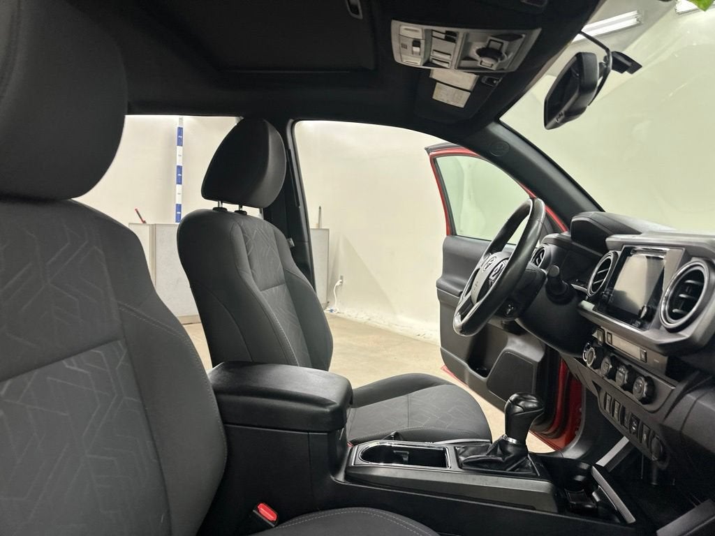 2016 Toyota Tacoma SR5