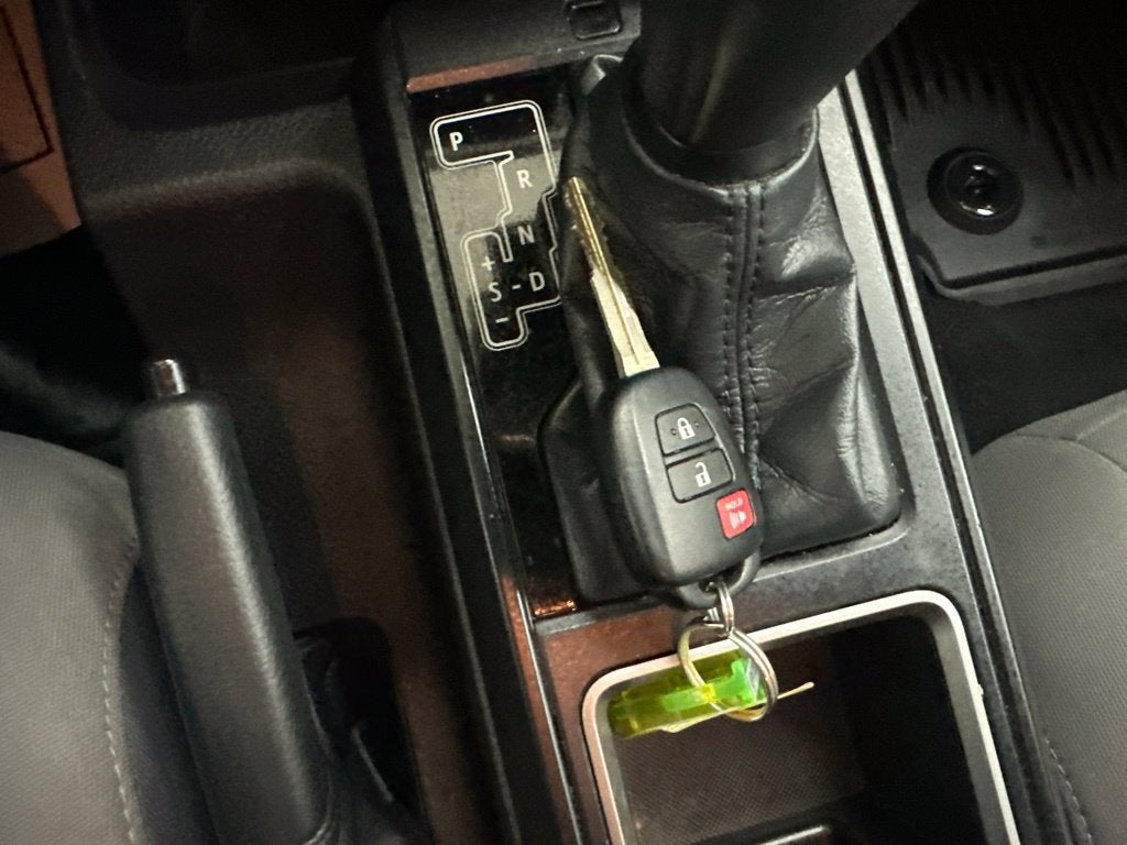 2021 Toyota Tacoma 2WD SR