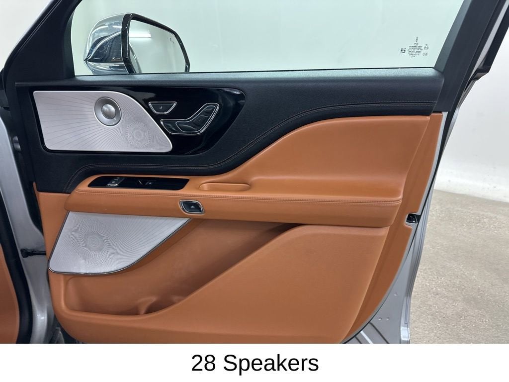 2022 Lincoln Aviator Black Label