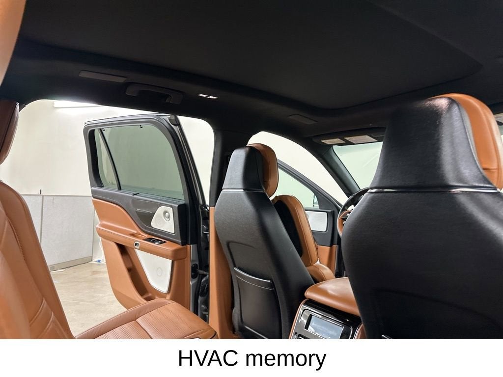 2022 Lincoln Aviator Black Label