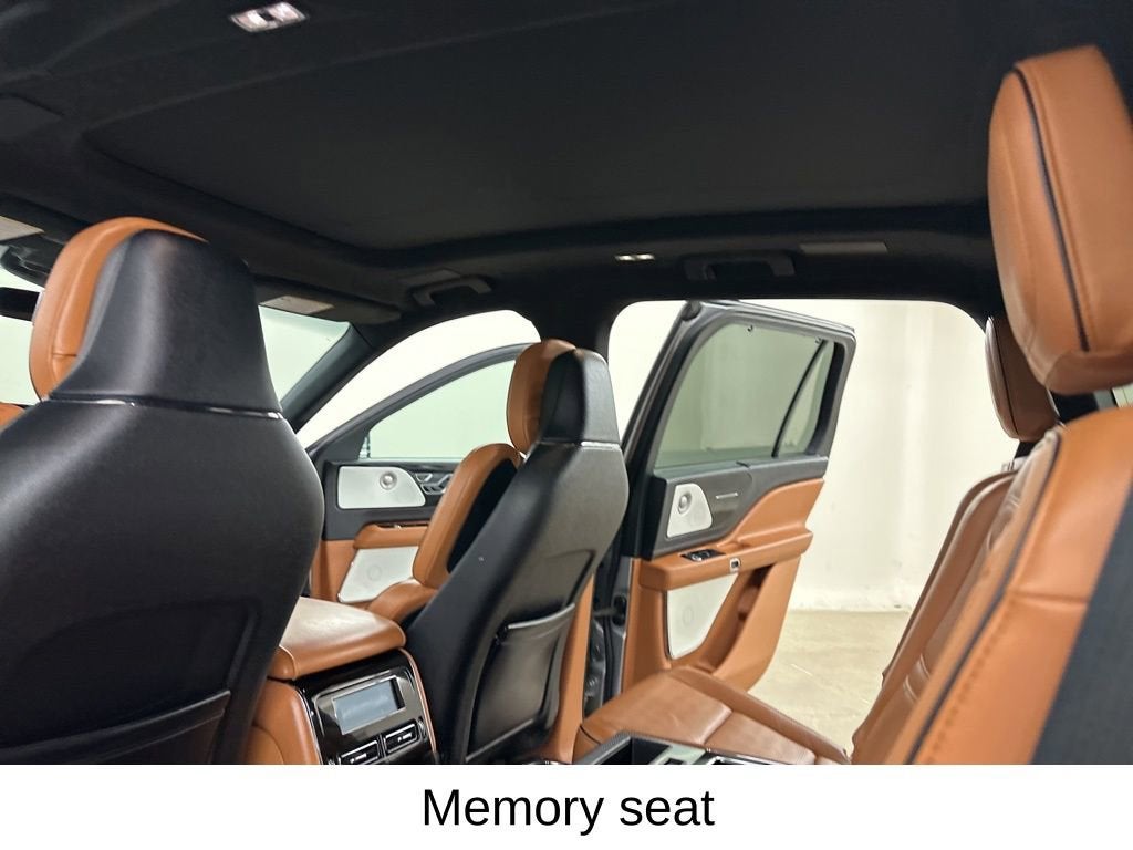 2022 Lincoln Aviator Black Label