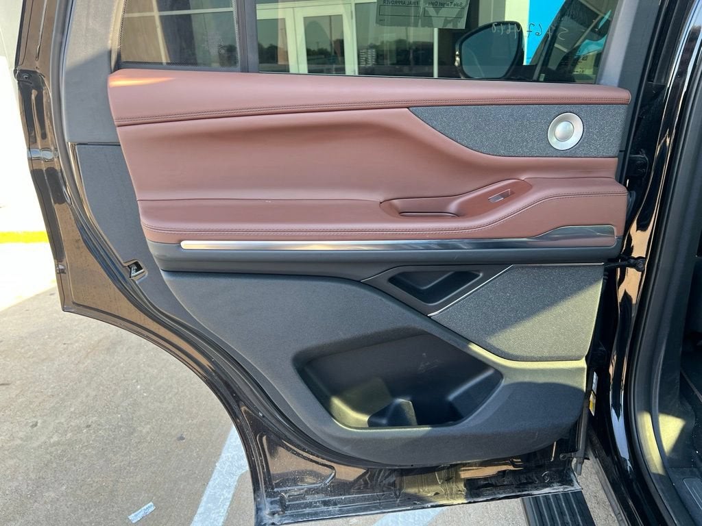 2025 Lincoln Navigator Reserve
