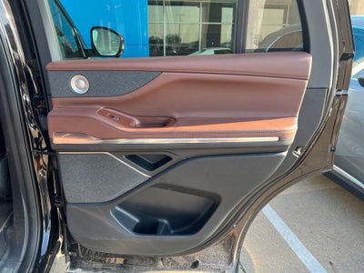 2025 Lincoln Navigator Reserve