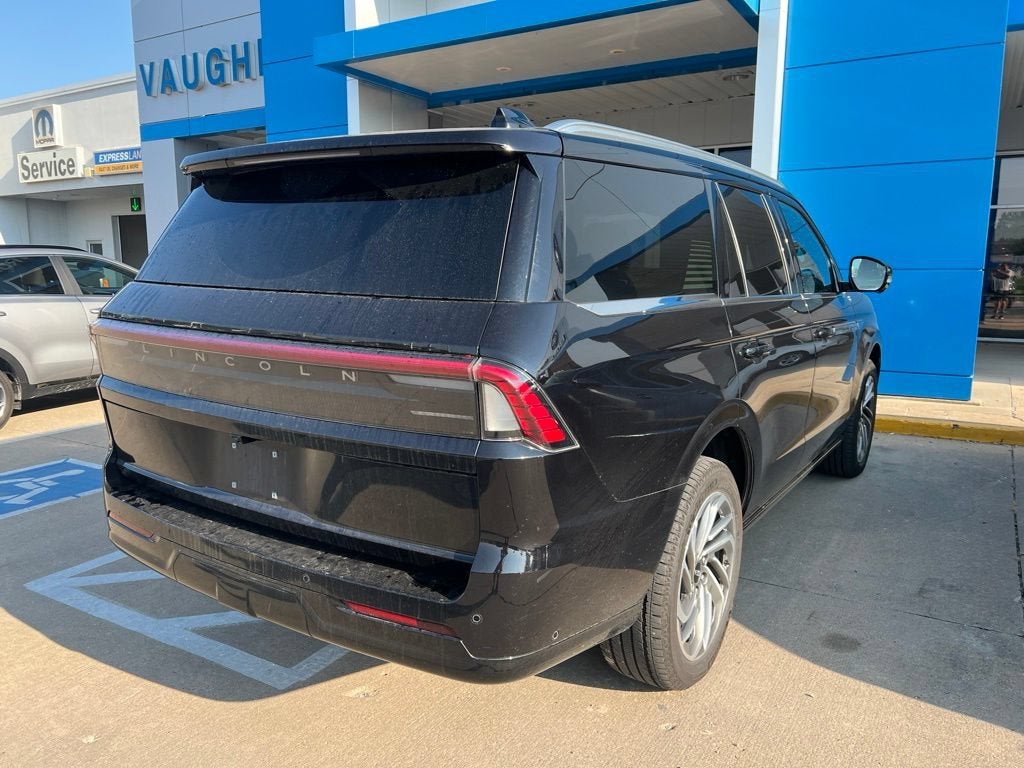 2025 Lincoln Navigator Reserve