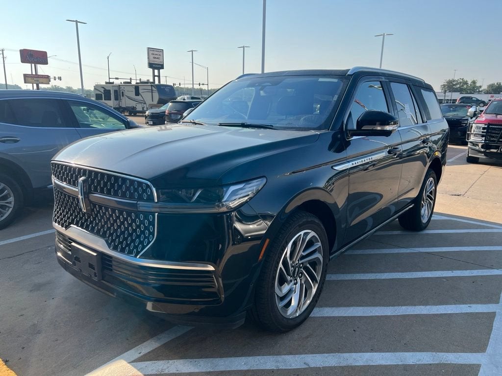 2025 Lincoln Navigator Reserve
