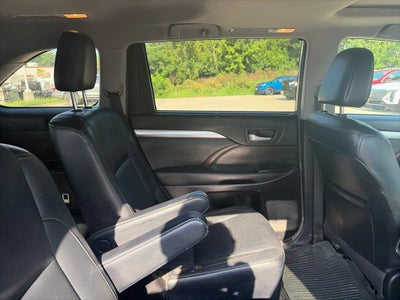2018 Toyota Highlander SE
