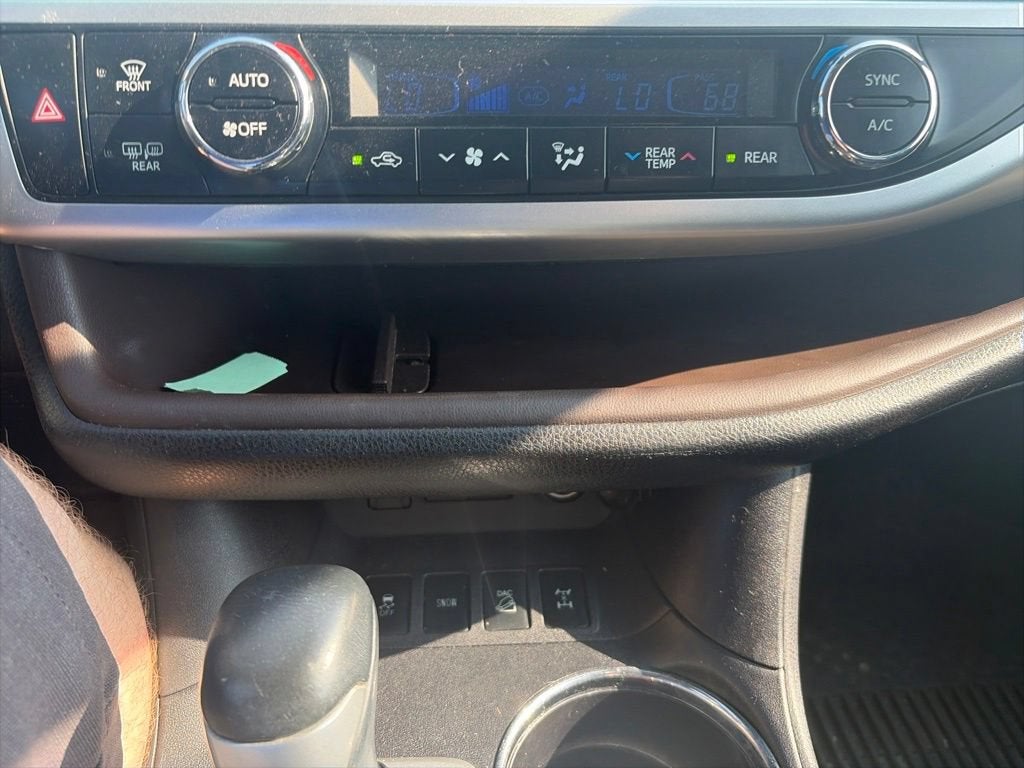 2018 Toyota Highlander SE