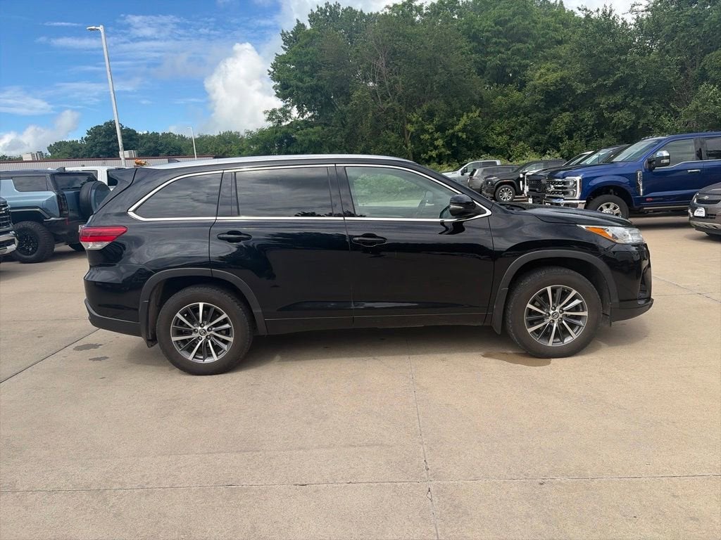 2018 Toyota Highlander SE