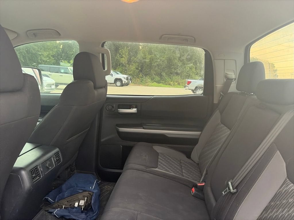 2018 Toyota Tundra 4WD SR5