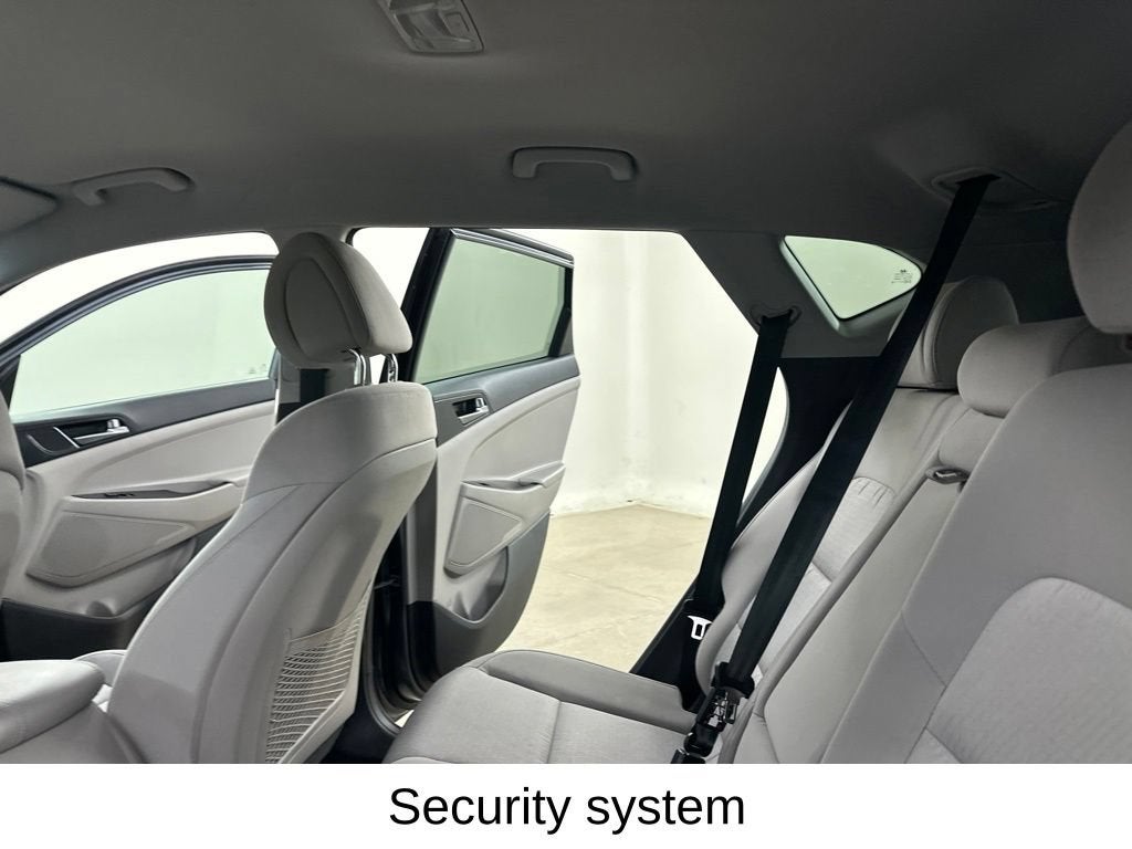 2016 Hyundai Tucson SE