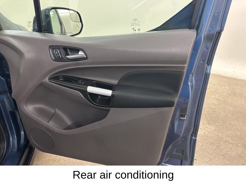 2022 Ford Transit Connect Wagon XLT