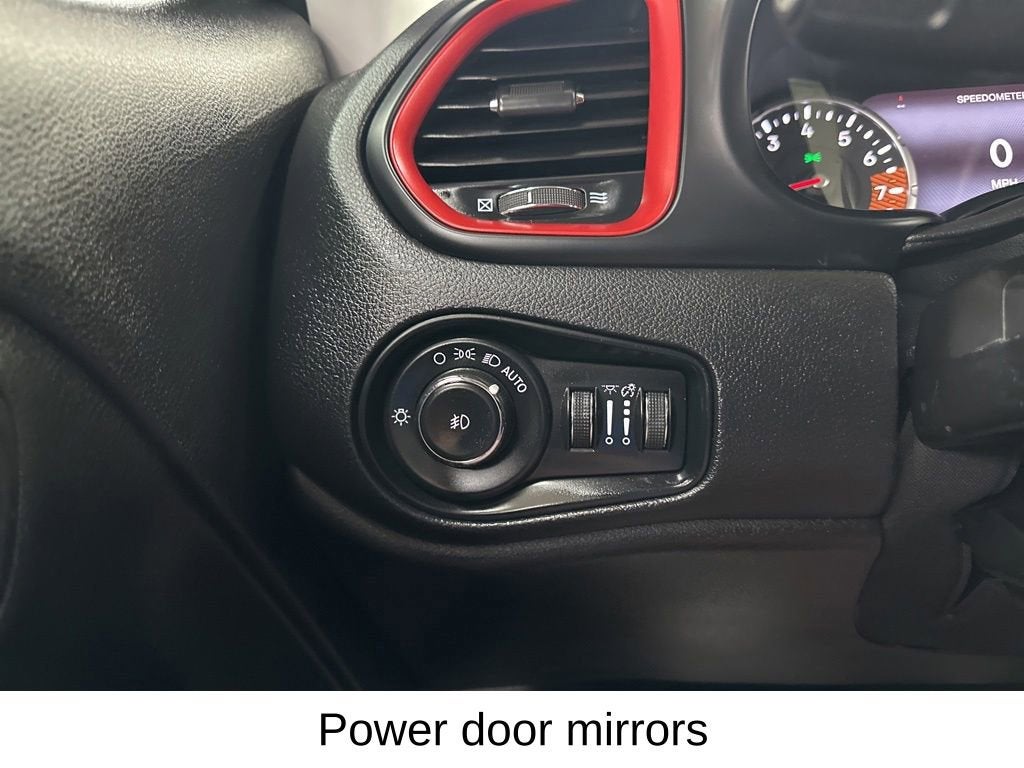 2023 Jeep Renegade Trailhawk